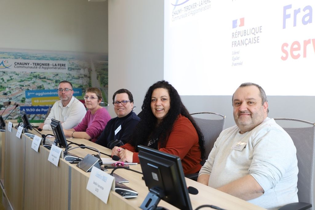 Les conseillers France Services de Chauny et de La Fère - Communauté d'agglomération Chauny Tergnier La Fère. Les conseillers France Services de Chauny et de La Fère - Communauté d'agglomération Chauny Tergnier La Fère.