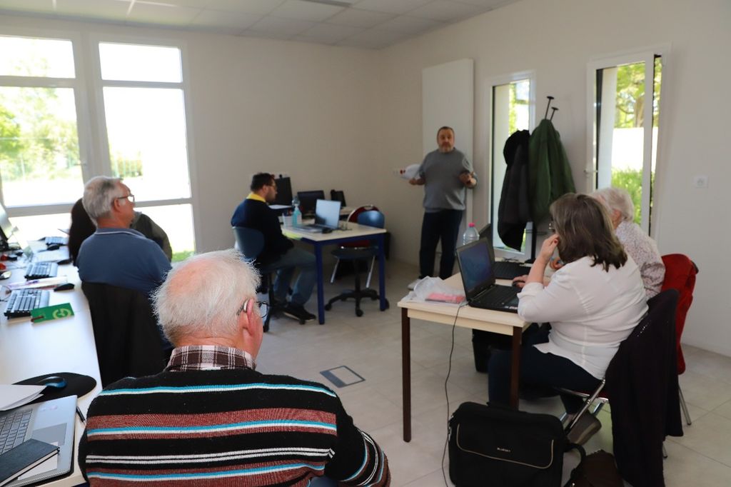 Le numérique à portée de tous 04- Communauté d'agglomération Chauny Tergnier La Fère Le numérique à portée de tous 04- Communauté d'agglomération Chauny Tergnier La Fère